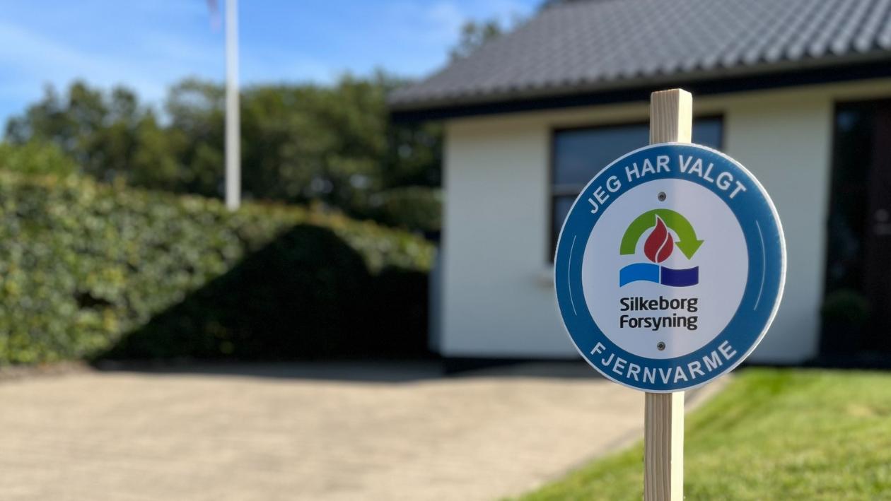 Skilt med Jeg har valgt fjernvarme